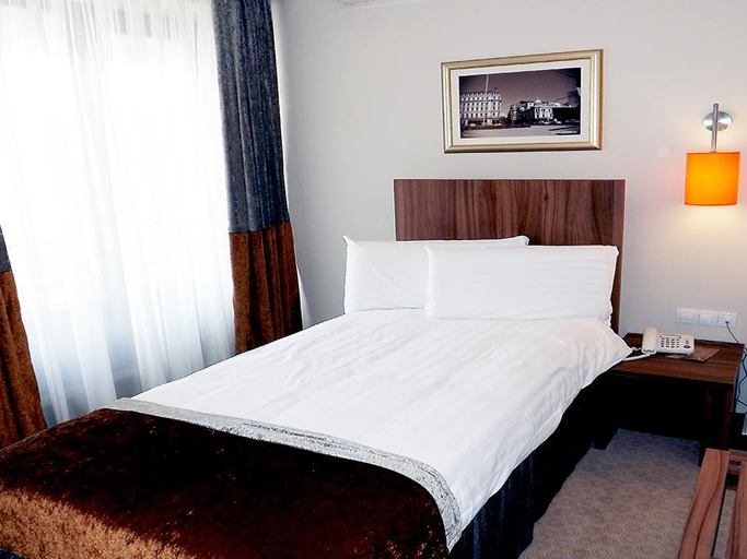 Others 3, Ambasador Hotel, Municipiul Bucuresti