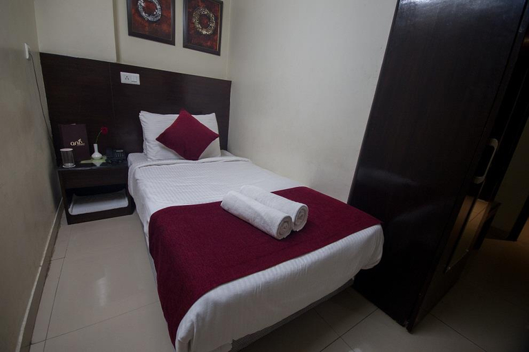 Bedroom 5, Hotel ANR, Lucknow