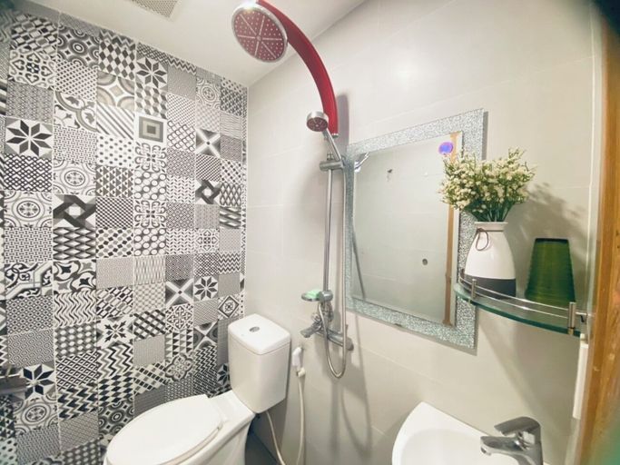 Bathroom 4, Hanh cozy Apartment Muong Thanh, Da Nang
