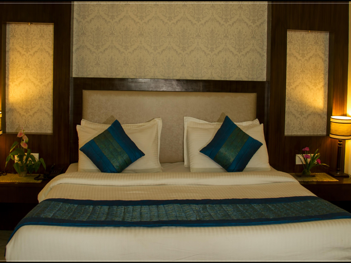 Others 3, HOTEL RADIANCE, Delhi