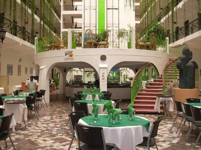 Food & Drinks, Hotel Tortuga Acapulco, Acapulco de Juárez