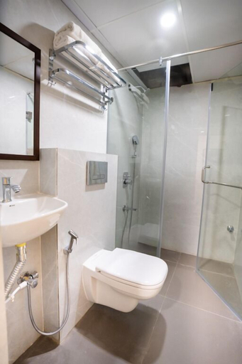 Bathroom 5, Sunrise Business Hotel, Ranga Reddy