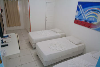 Others 3, Hotel Alah Mar, Salvador