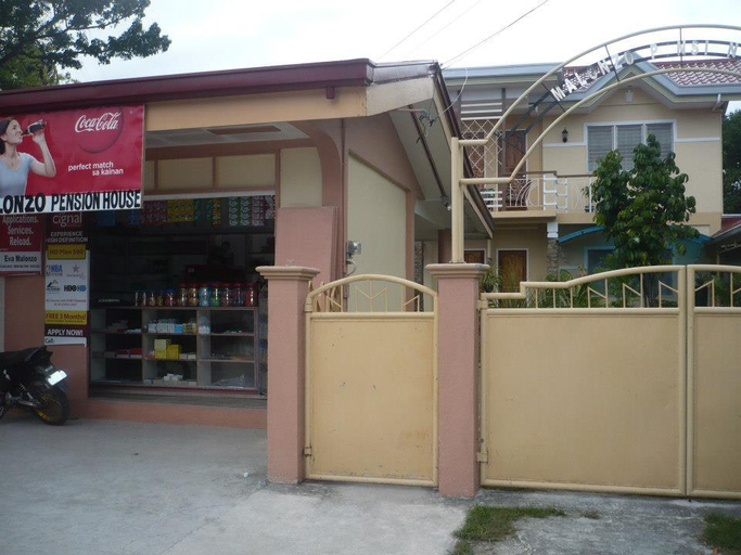Exterior & Views 5, Oslob Malonzo Pension House, Oslob