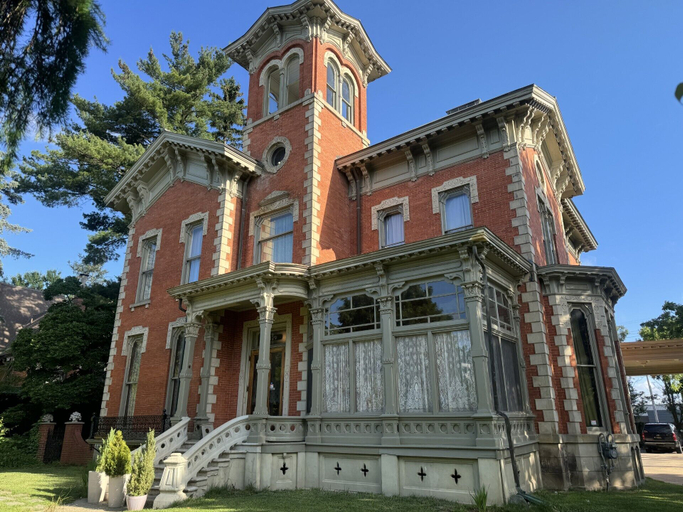 Exterior & Views 2, Upjohn House Inn, Kalamazoo