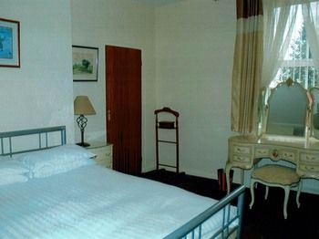 Others 5, Black Bull A1 Lodge, Lincolnshire