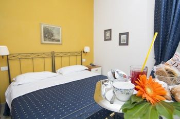 Others 3, LHP Suite Napoli - Parco Margherita, Napoli