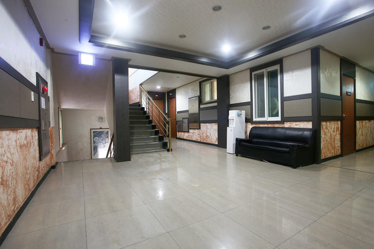 Public Area, gangreung naiadeu, Gangneung