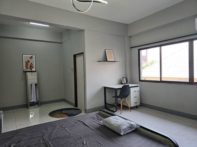 Bathroom 4, SRINN House Bangkok, Wattana