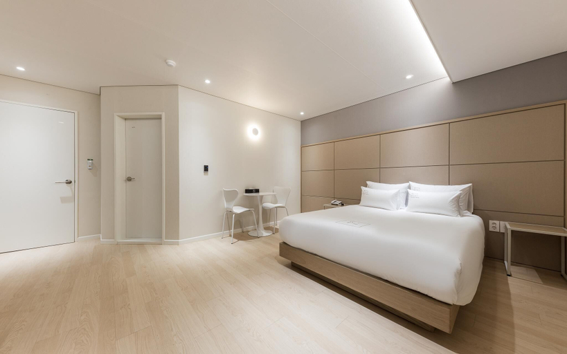 Bedroom 2, Chungju With Stay Hotel, Cheongju