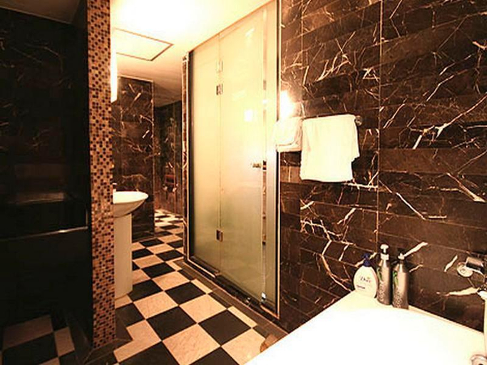 Bathroom 3, Noo Noo Hotel, Jongno