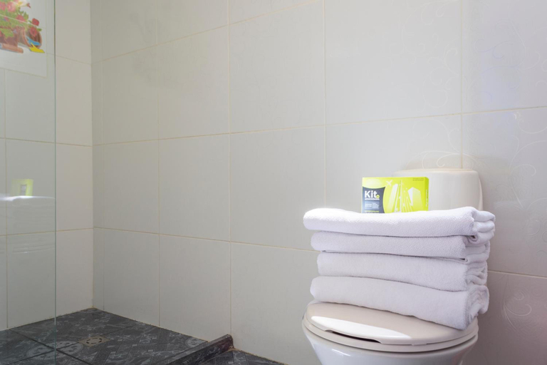 Bathroom 5, Hotel Colombia Avenida, Medellín