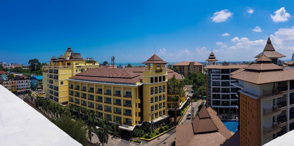Others 2, Crystal Luxury Hotel Pattaya, Pattaya