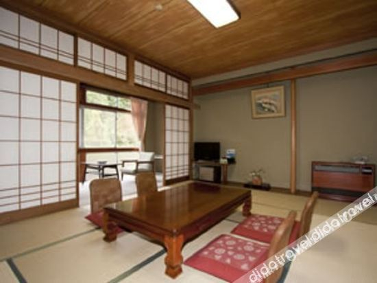 Others 3, Saito Ryokan, Ueda
