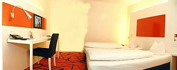 Others 4, Ambassador Hotel, Frankfurt am Main