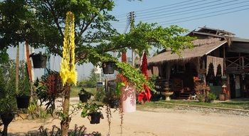 Others 4, Heun Baan Rong Khun Resort, Muang Chiang Rai