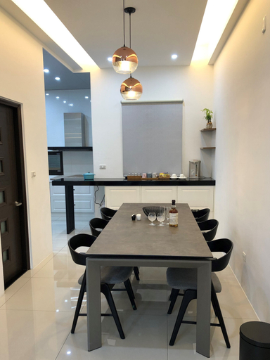 Food & Drinks, Single Eyelid Hostel, Yilan