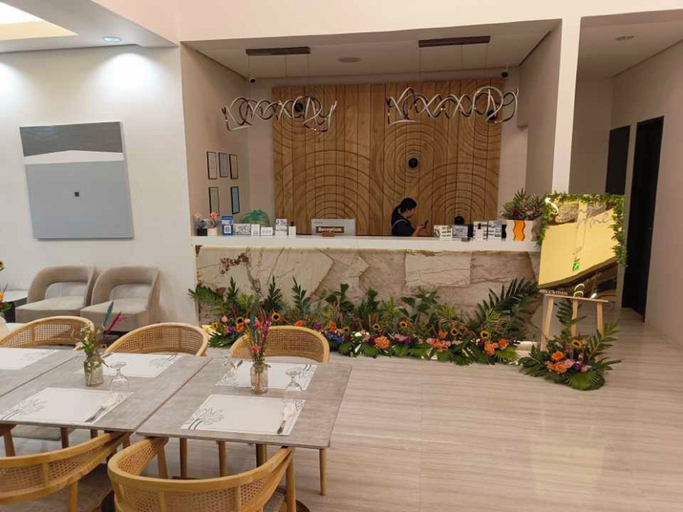 Food & Drinks 4, Magarra Hotel, Orani