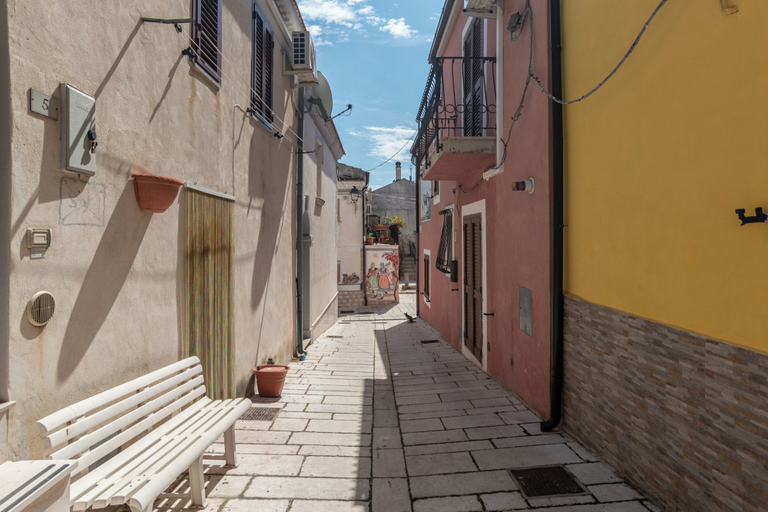 Exterior 3, Casa nel Borgo, Campobasso