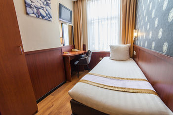 Others 3, Hotel de Paris Amsterdam, Amsterdam