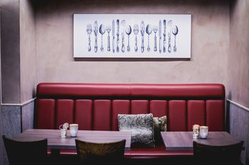Food & Drinks