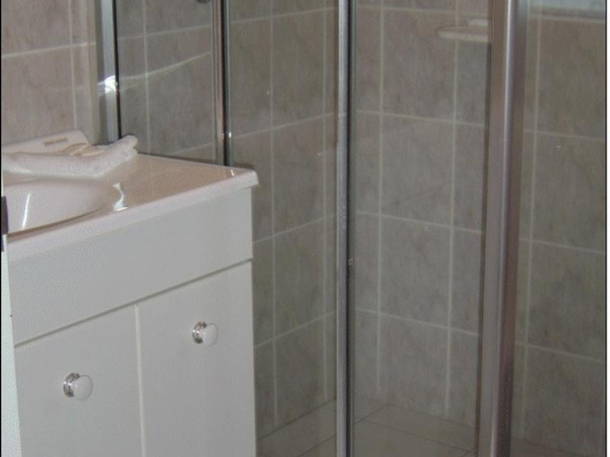 Bathroom, Sky Accommodation, Wollongong - Inner