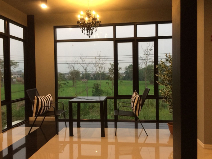 Public Area, Prai Fhan View, Mae Sai