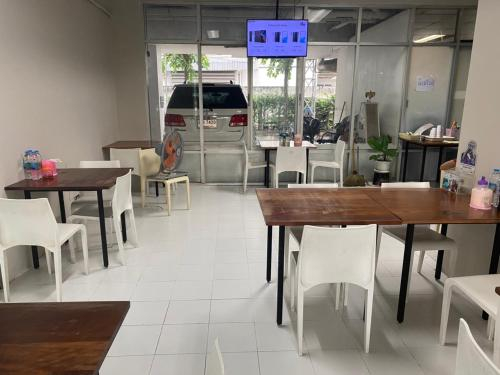 Restaurant 4, The Campus Rangsit, Khlong Luang