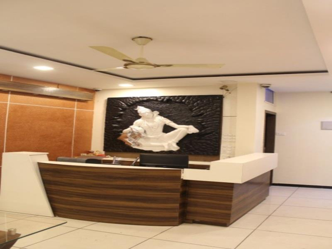 Others 3, Hotel Satyug, Ujjain