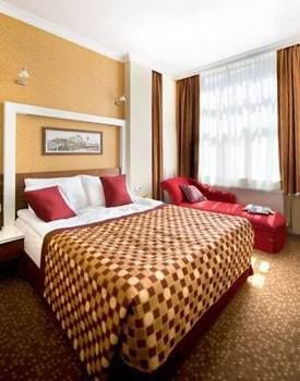 Others 3, Berlitz Hotel, Çankaya
