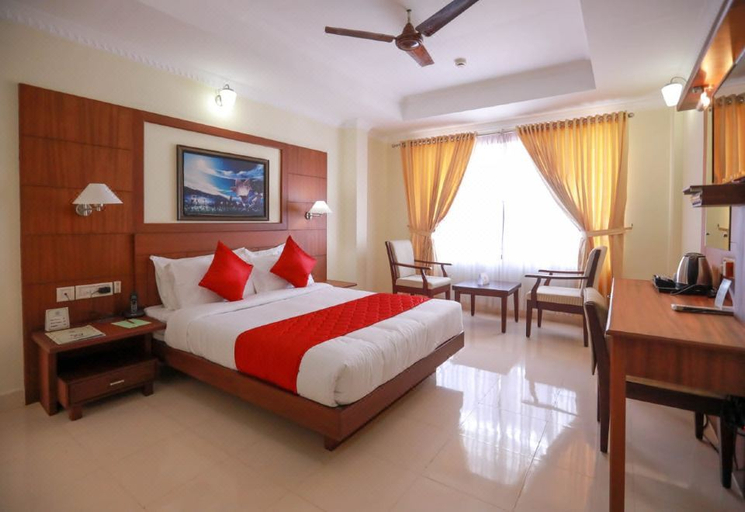 Bedroom, Hotel Peninsula Thrissur, Thrissur
