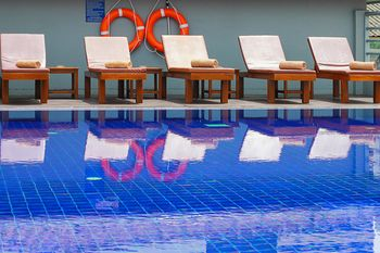 Others 4, Atlas Sukhumvit, Khlong Toey