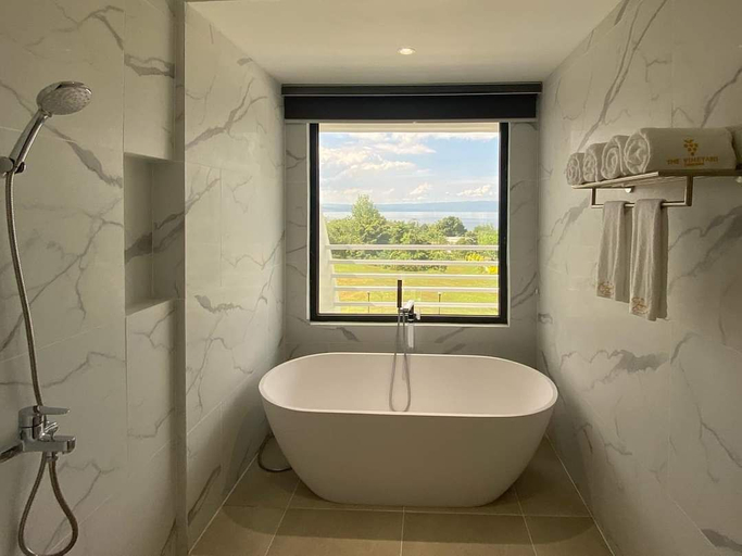 Bathroom 3, The Vineyard at Tanauan, Tanauan City