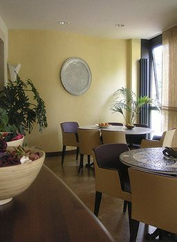 Others 5, Casa Magnani, Verona