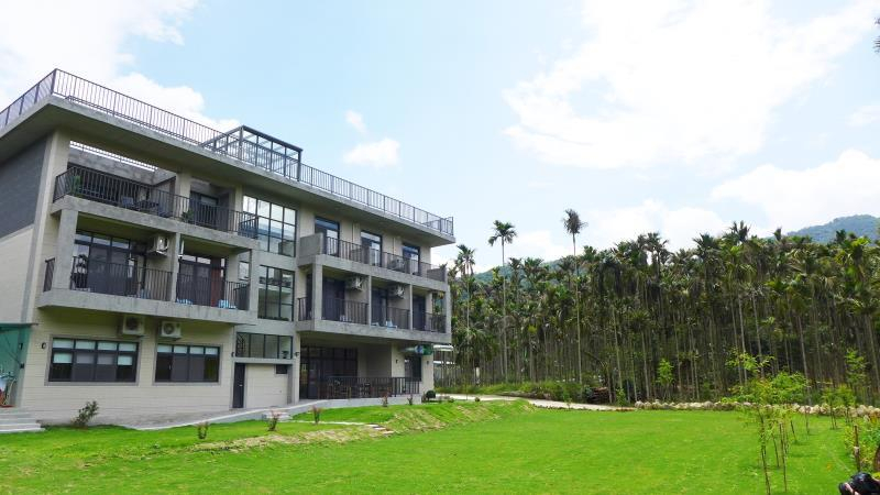 Exterior & Views 5, Notting Hill, Nantou