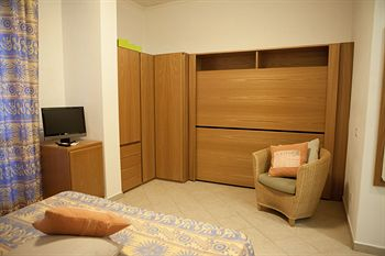 Others 5, Hotel Stella Marina, Livorno