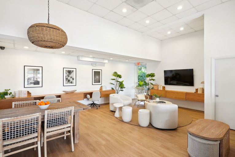 Others 4, Tucker At Palm Trace Landings Fort Lauderdale, Broward