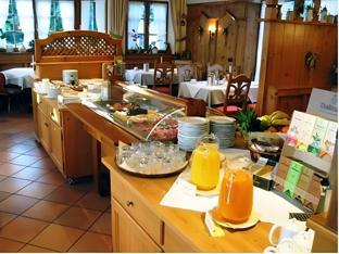 Others 2, Hotel Neuwirt, Freising