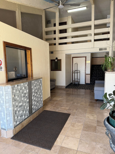 Public Area, Peddlers Inn Motel, Grant
