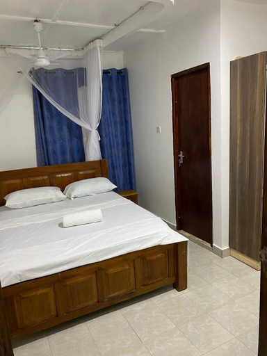 Room 2, Zuri Africa Accommodation Mtwapa, Kilifi South