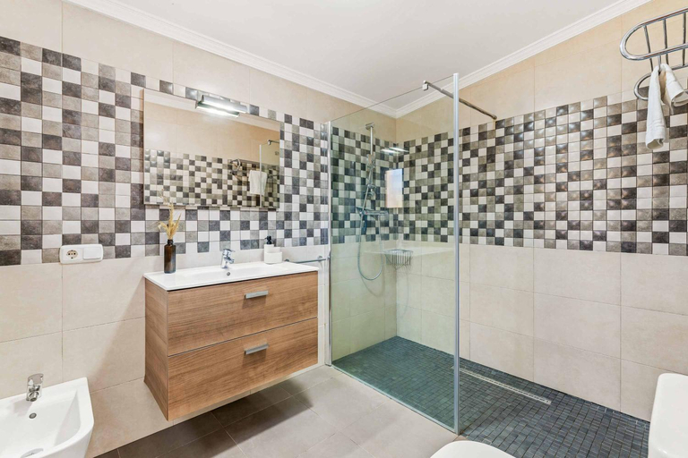 Bathroom 3, Villa Andrea Nerja, Málaga