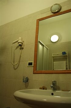 Others 4, Hotel Residence la Ventola, Livorno