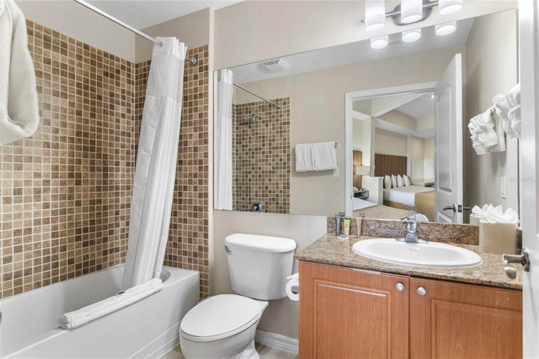 Bathroom 5, Premier Resort Condos Near Universal, Orange