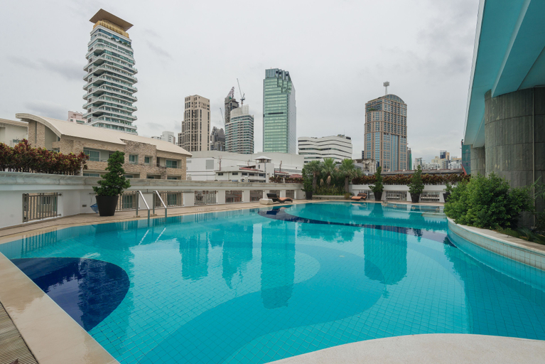 Others 4, CNC Residence, Wattana