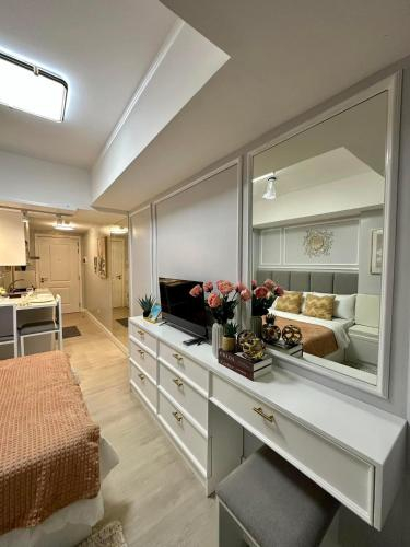 Others 5, Monaco 1011 Azure North Pampanga - Nuliv, Bacolor
