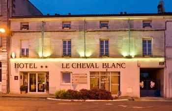 Others 5, Citotel Le Cheval Blanc, Charente