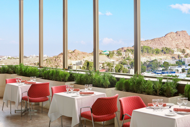 Food & Drinks, Le Méridien Al Hada, Taif