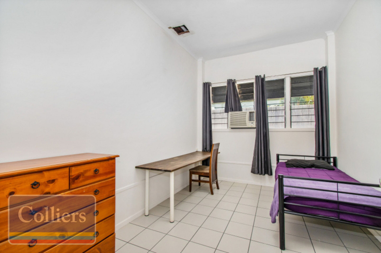 Bedroom 5, Avenues Xchange, Hermit Park