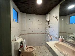 Bathroom, KK City A2Z Api Api Studio Homestay, Kota Kinabalu