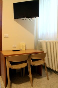 Others 4, Hotel Villa Azzurra, Bologna